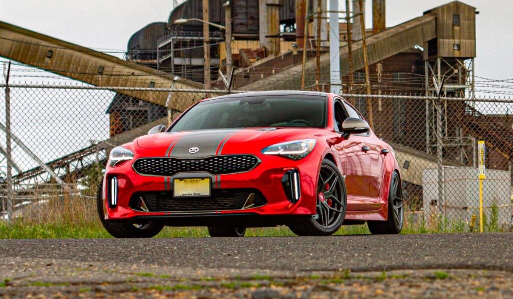 kia-body-shop-stinger-parked